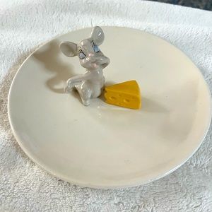 🐭Vintage Decorative Mouse
Cheese plate/dish Novelty Item